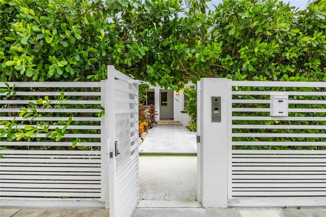 741 NE 87th St, Miami, FL 33138