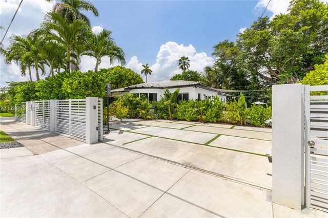 741 NE 87th St, Miami, FL 33138