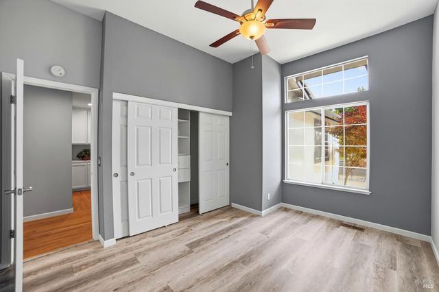 110 Silverbell Ct, Windsor, CA 95492