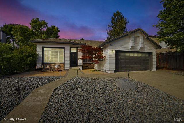 110 Silverbell Ct, Windsor, CA 95492