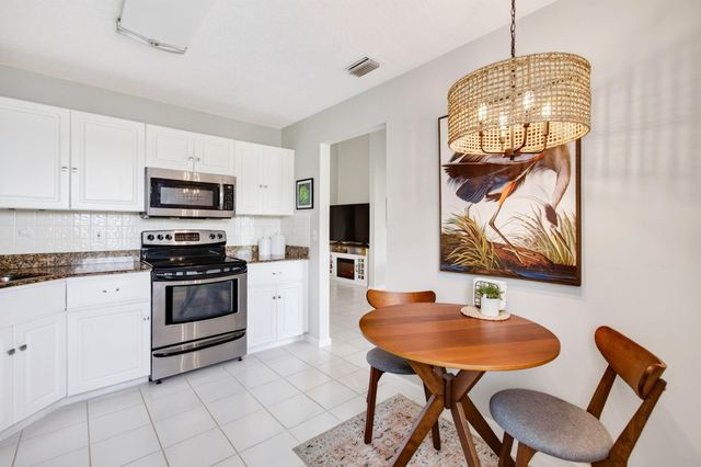 7671 Stirling Bridge Boulevard N, Delray Beach, FL 33446