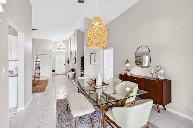 7671 Stirling Bridge Boulevard N, Delray Beach, FL 33446