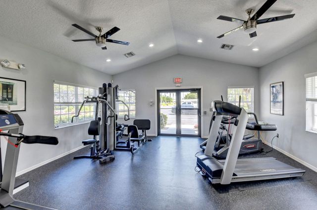 7671 Stirling Bridge Boulevard N, Delray Beach, FL 33446