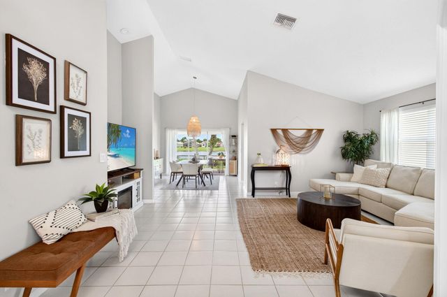 7671 Stirling Bridge Boulevard N, Delray Beach, FL 33446