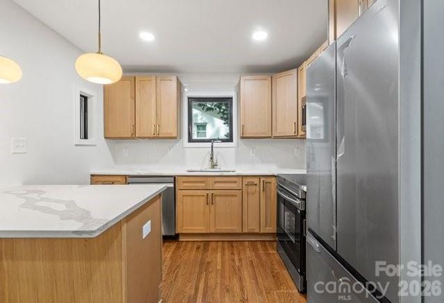 2430 Dora Drive, Charlotte, NC 28215