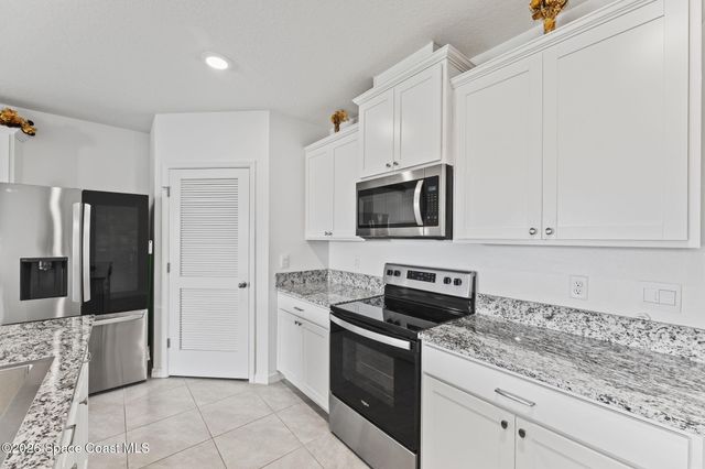 7284 Topaz Drive, Grant-valkaria, FL 32949