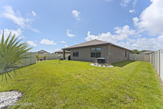 7284 Topaz Drive, Grant-valkaria, FL 32949