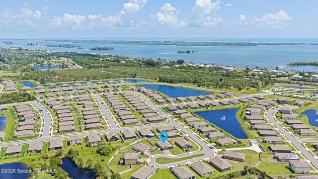 7284 Topaz Drive, Grant-valkaria, FL 32949