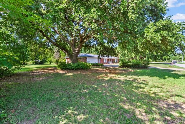 160 Pine Ridge, Moundville, AL 35474
