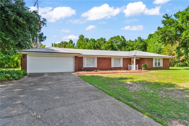 160 Pine Ridge, Moundville, AL 35474