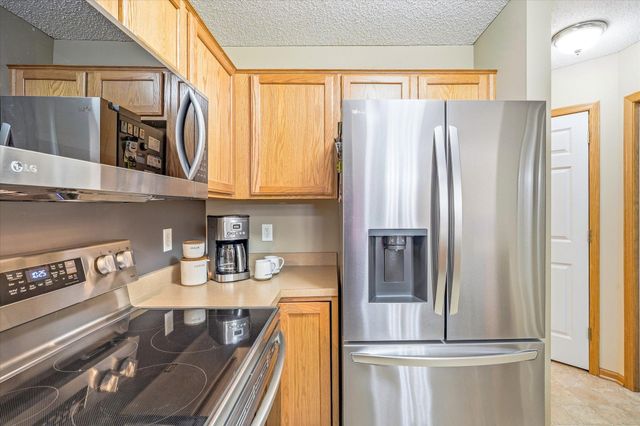 6174 Maclynn Avenue NE, Otsego, MN 55301