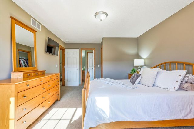 6174 Maclynn Avenue NE, Otsego, MN 55301