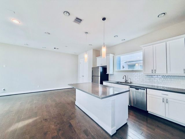 2632 Bastrop Street, Houston, TX 77004