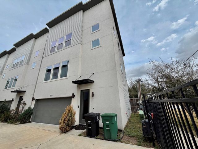 2632 Bastrop Street, Houston, TX 77004