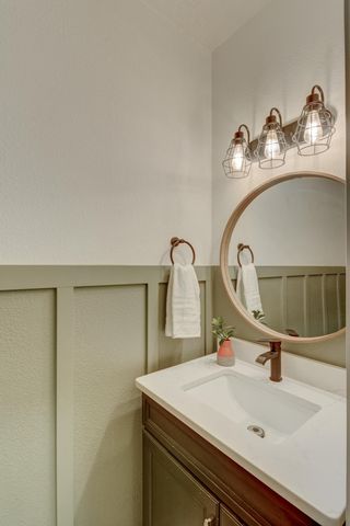 3253 Llano Vista Loop NE, Rio Rancho, NM 87124