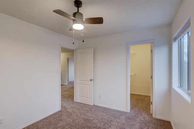 3253 Llano Vista Loop NE, Rio Rancho, NM 87124