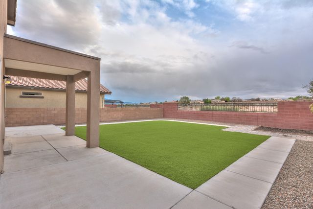 3253 Llano Vista Loop NE, Rio Rancho, NM 87124