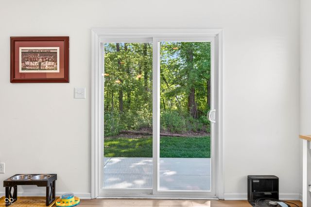 48 Manchester Drive, Trafalgar, IN 46181