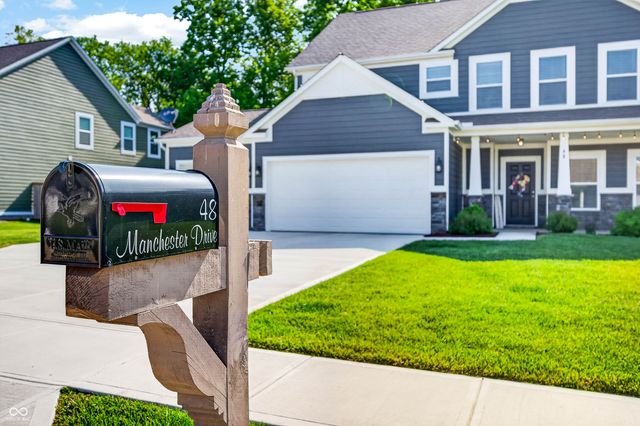 48 Manchester Drive, Trafalgar, IN 46181