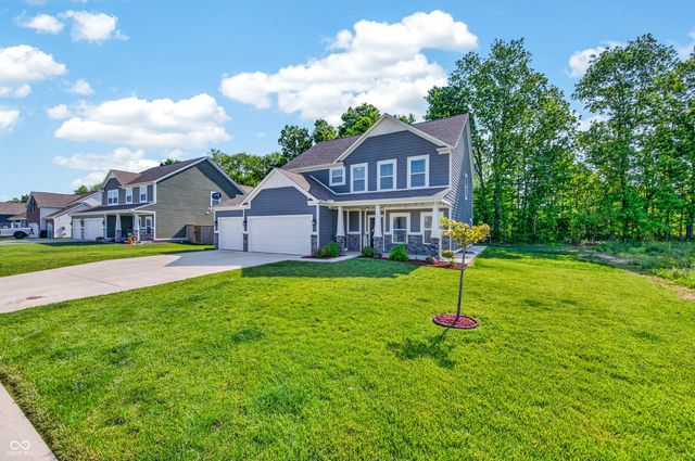 48 Manchester Drive, Trafalgar, IN 46181
