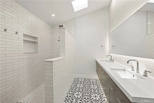 31222 Palma, Laguna Niguel, CA 92677
