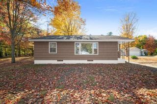73 Eugene Avenue, Norton Shores, MI 49441