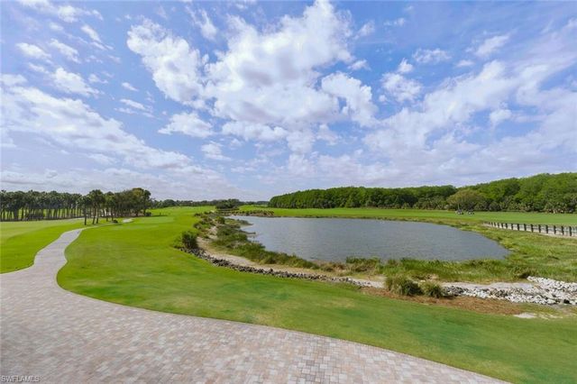 12049 Covent Garden CT 2001, Naples, FL 34120