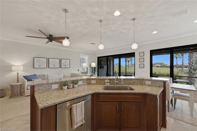 12049 Covent Garden CT 2001, Naples, FL 34120