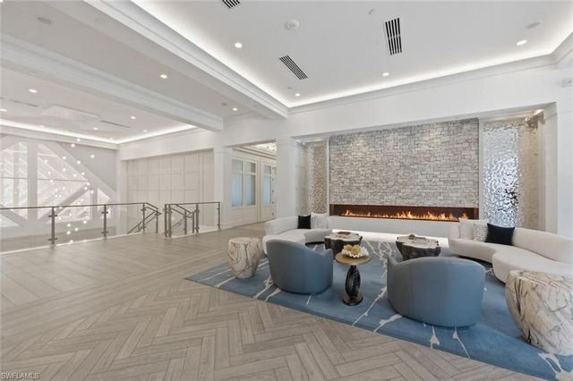 12049 Covent Garden CT 2001, Naples, FL 34120