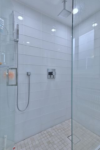 575 Bedford Lane, Des Plaines, IL 60016