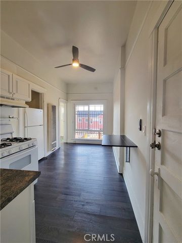 1701 S Bonnie Brae, Los Angeles, CA 90006