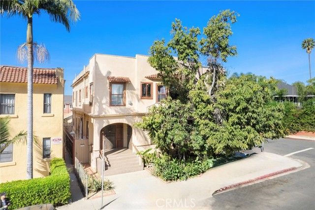 1701 S Bonnie Brae, Los Angeles, CA 90006