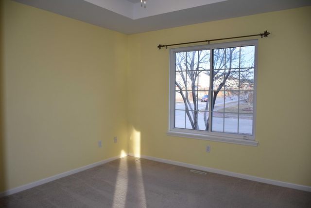 3811 PANTHER DR, Columbia, MO 65202