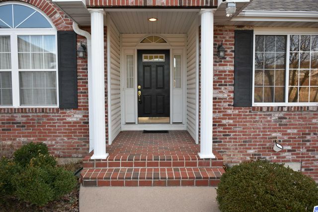 3811 PANTHER DR, Columbia, MO 65202