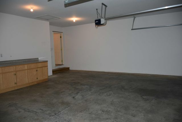 3811 PANTHER DR, Columbia, MO 65202