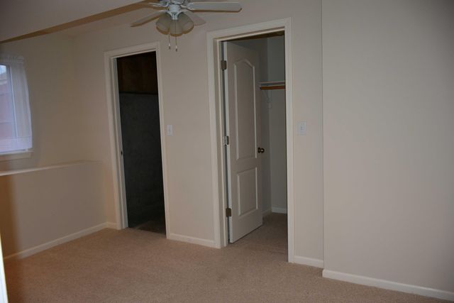 3811 PANTHER DR, Columbia, MO 65202