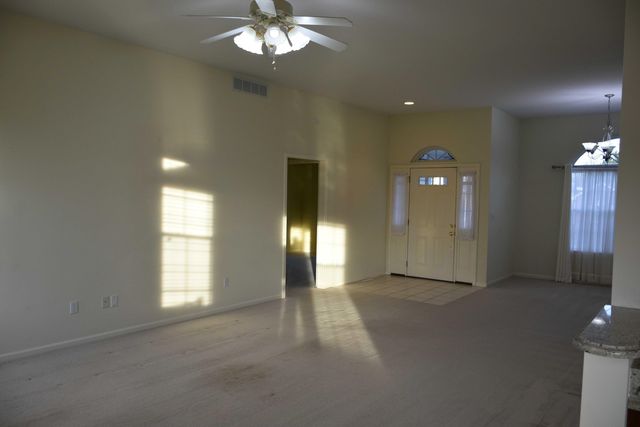 3811 PANTHER DR, Columbia, MO 65202