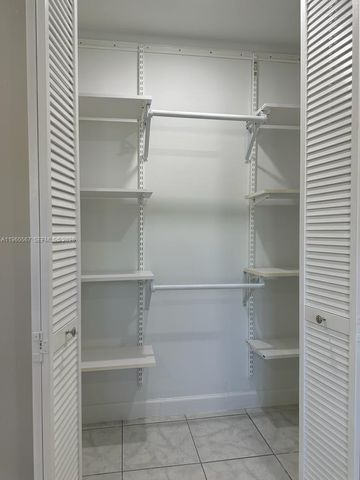 7700 SW 132nd Pl 7700, Miami, FL 33183