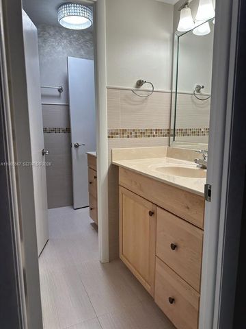 7700 SW 132nd Pl 7700, Miami, FL 33183