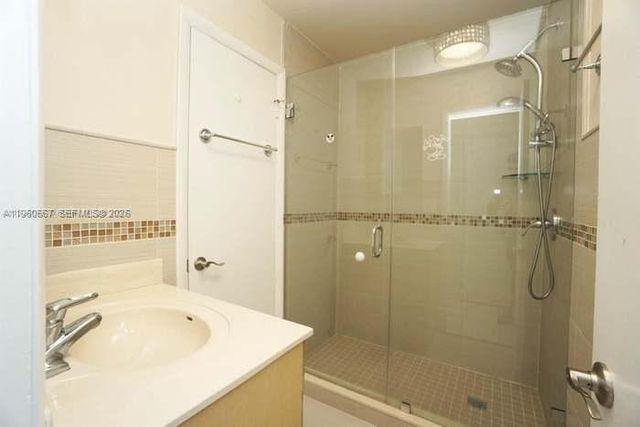 7700 SW 132nd Pl 7700, Miami, FL 33183