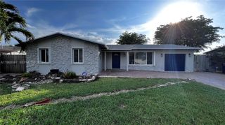 7700 SW 132nd Pl 7700, Miami, FL 33183