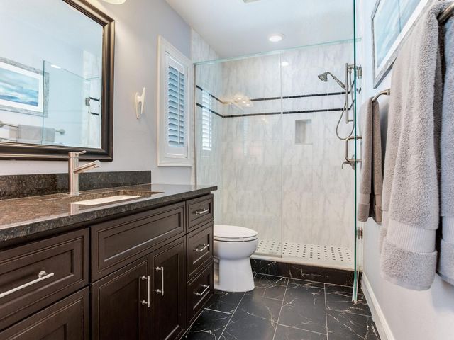 31 N PINE CIRCLE, Belleair, FL 33756