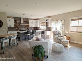 26 Ironwood Dr, Blanchard, ID 83804