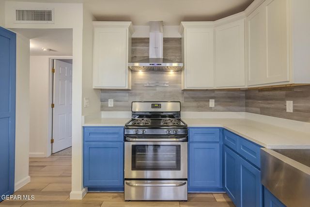 4960 GRAPELAND Drive, El Paso, TX 79924