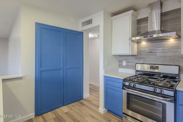 4960 GRAPELAND Drive, El Paso, TX 79924