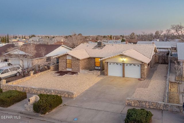 4960 GRAPELAND Drive, El Paso, TX 79924