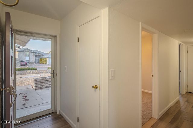 4960 GRAPELAND Drive, El Paso, TX 79924