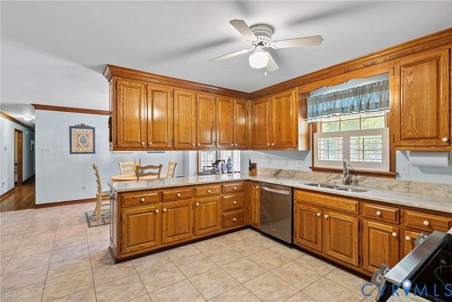 6411 Pine Slash Rd, Mechanicsville, VA 23116