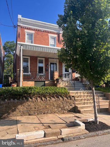 571 MARTIN ST, Philadelphia, PA 19128