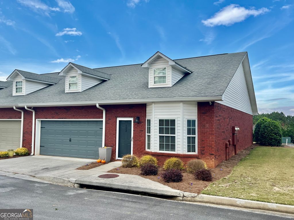 122 Millers Lane, Calhoun, GA 30701